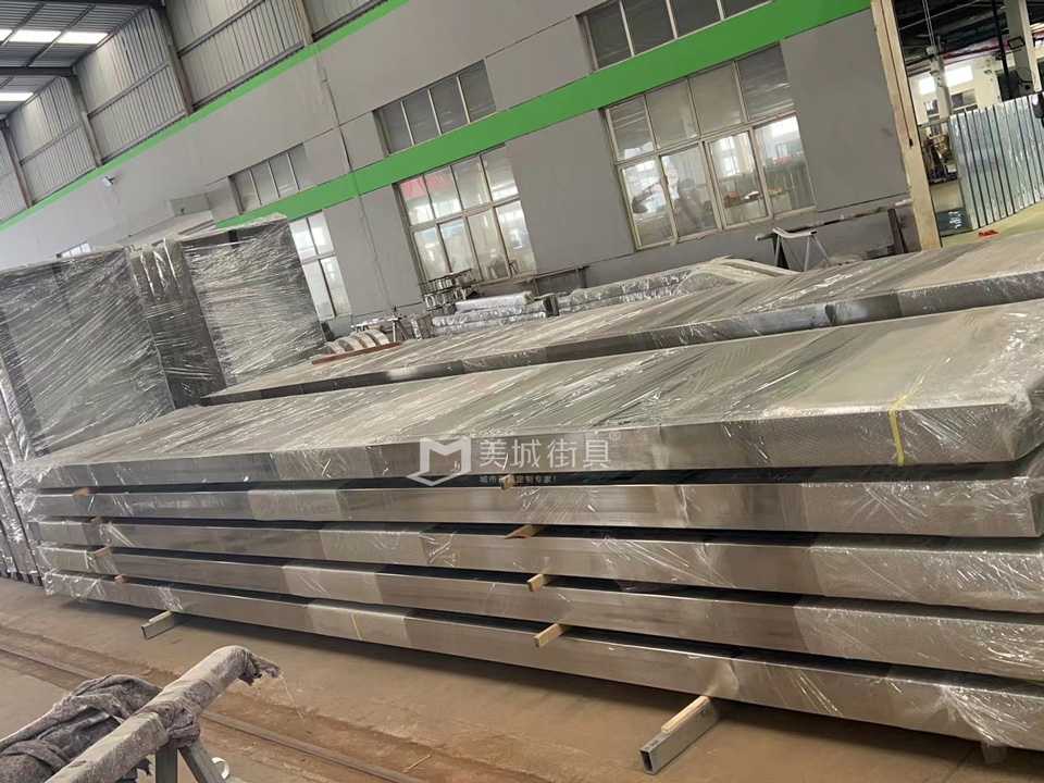 2023.2.2美城街具供應浙江德清公交候車亭發(fā)貨記錄 2023.2.2美城街具供應浙江德清公交候車亭發(fā)貨記錄